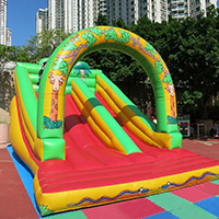 動物滑梯 Green Slide